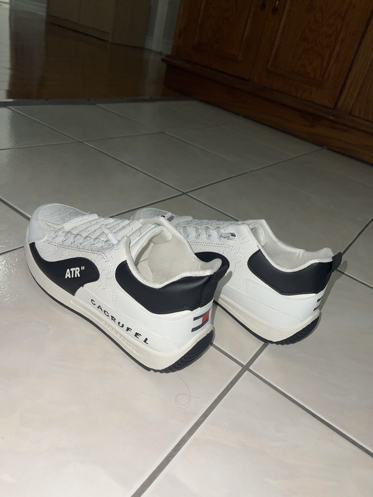 Men Shoes for sale - photo 2