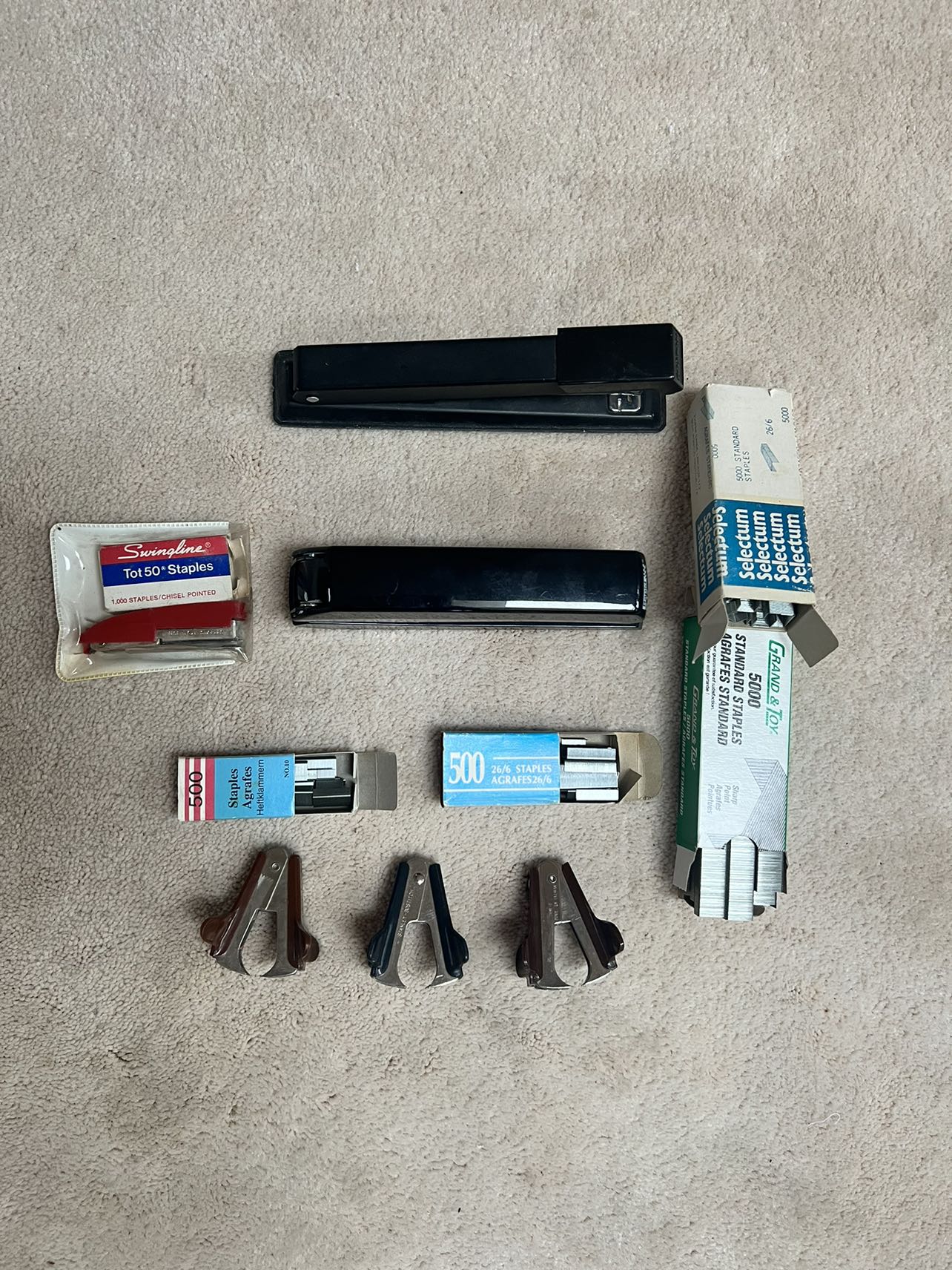 Staplers, staples and removers, everything for $25