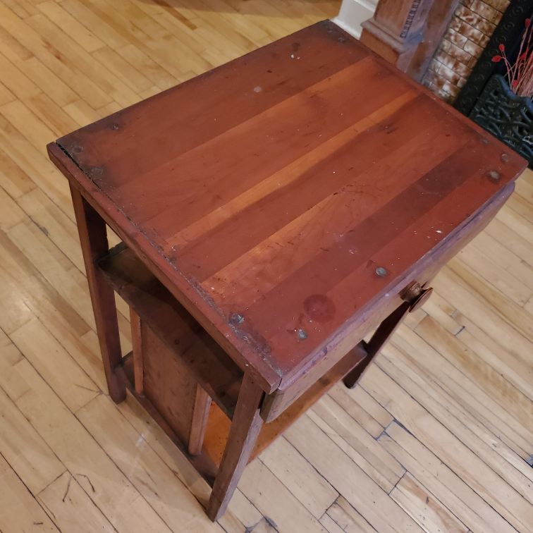 End Table thumbnail