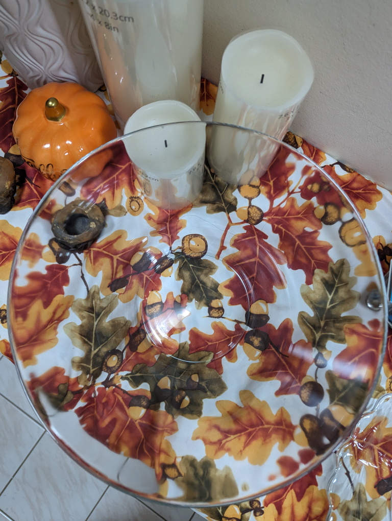 Large Clear Glass Vintage Bowl image indicator(2)