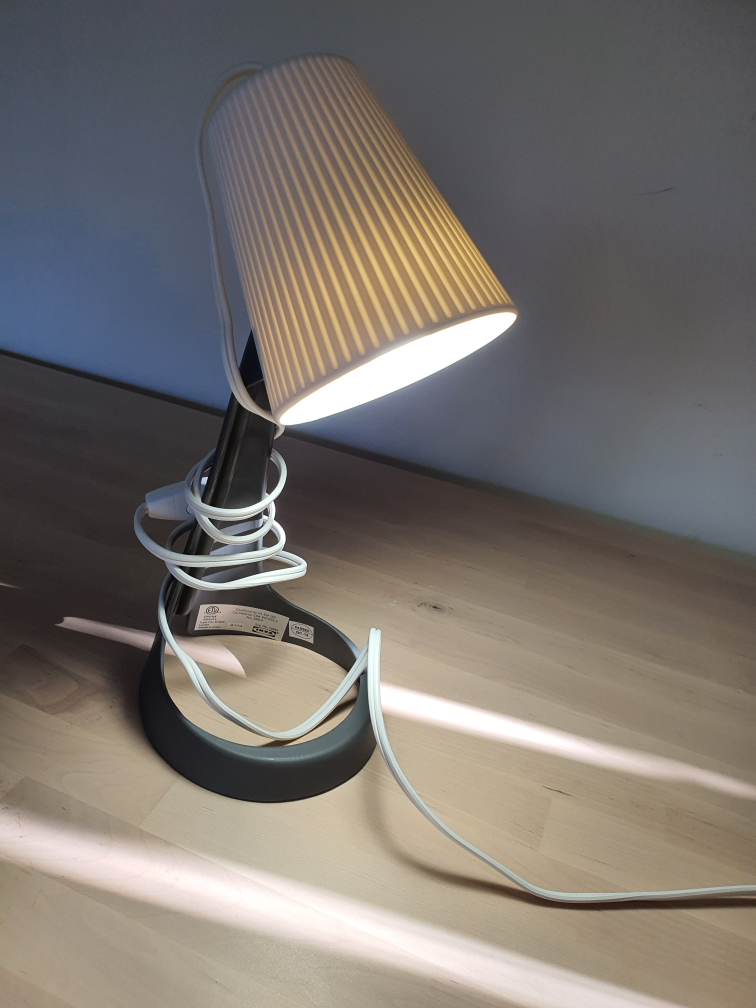 IKEA Desk Lamp with Free Lightbulb - photo 2