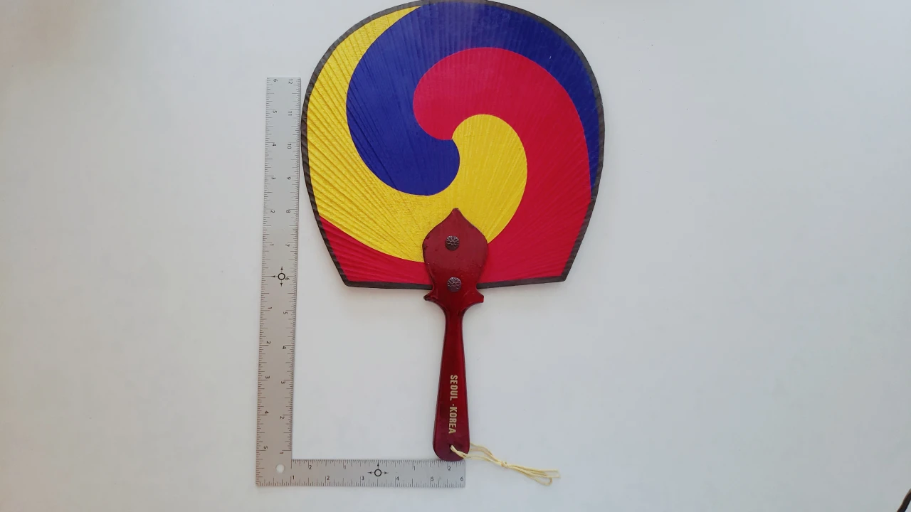 Korean handheld paper fan thumbnail