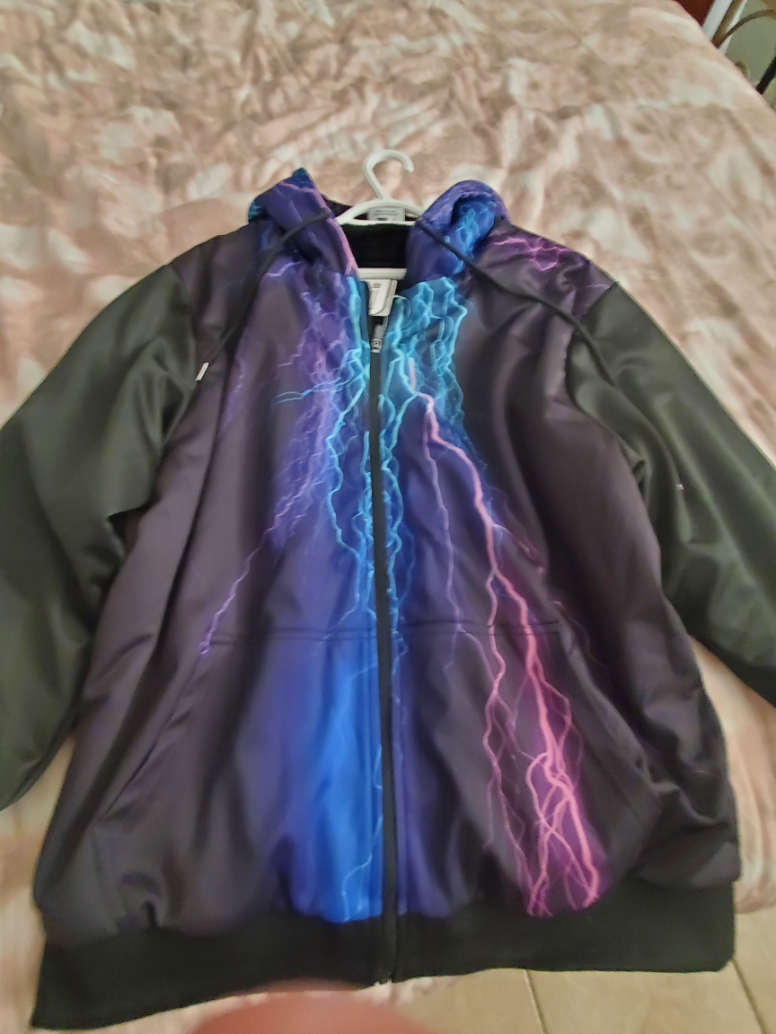 "Brand New" With Tags Large Zip up Jacket image indicator(6)