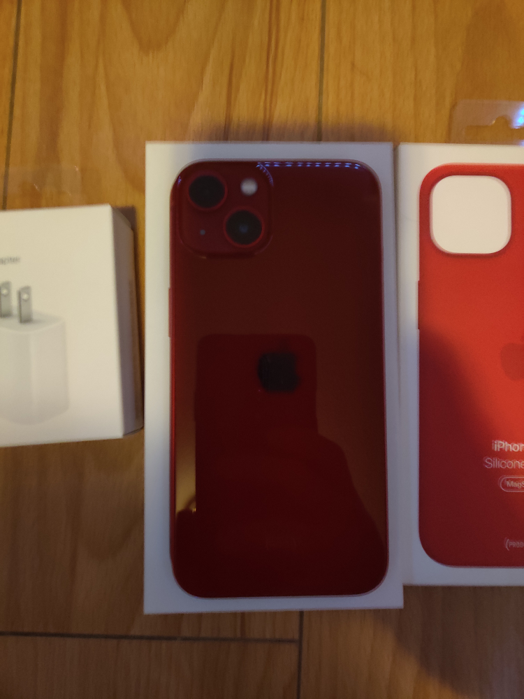 iPhone 13 256GB Red - photo 3
