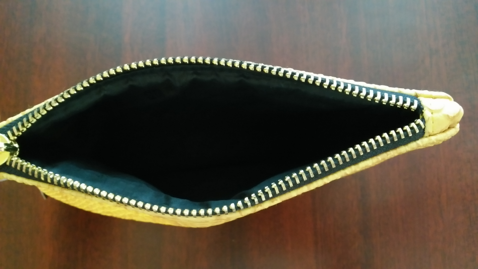BNWT "Snakekin" Makeup Bag - photo 3
