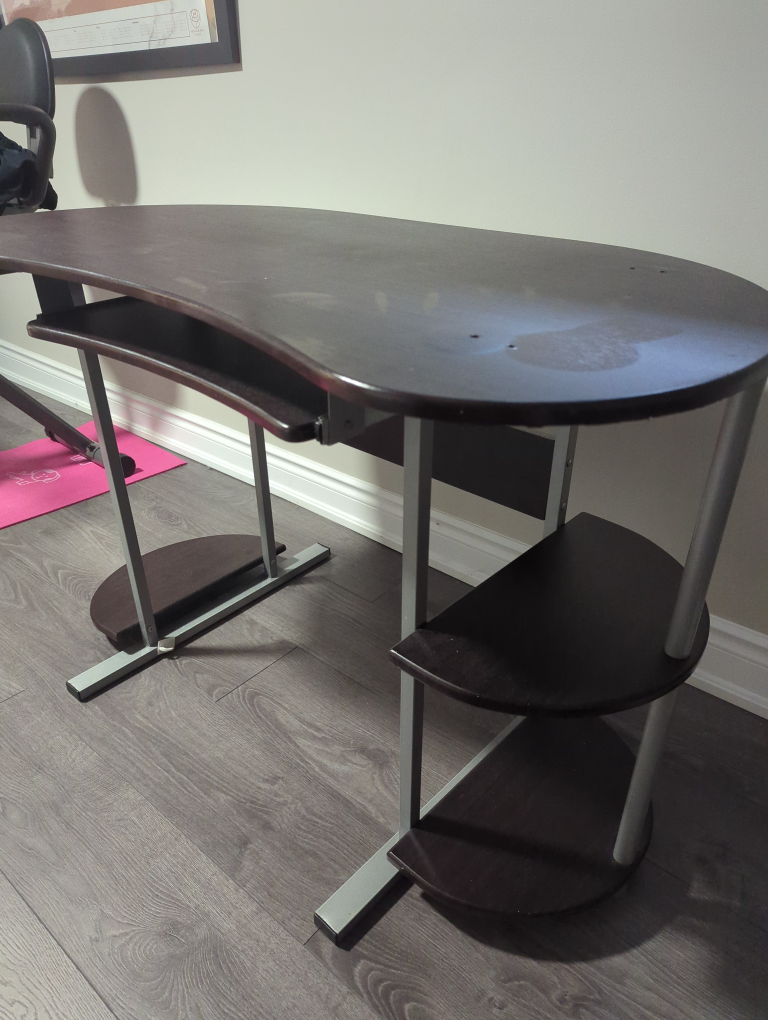 Simple Computer Desk - photo 2
