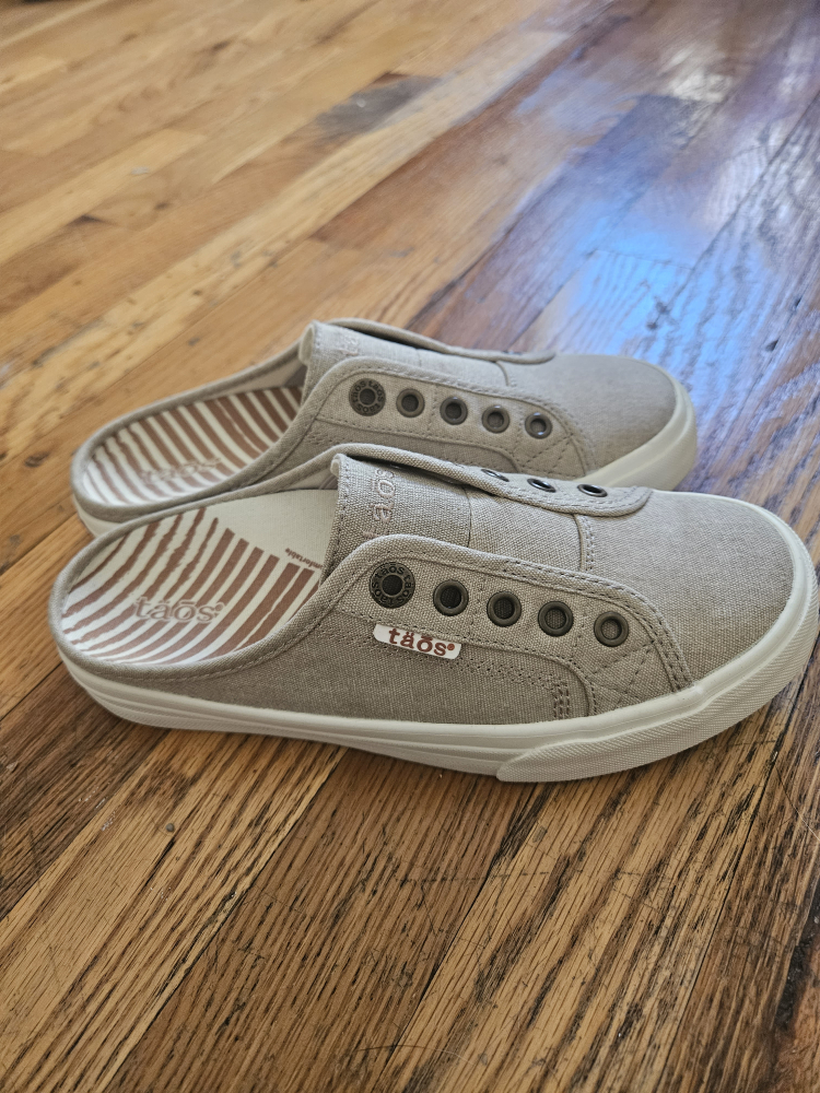 Taos slip-on shoes - photo 3
