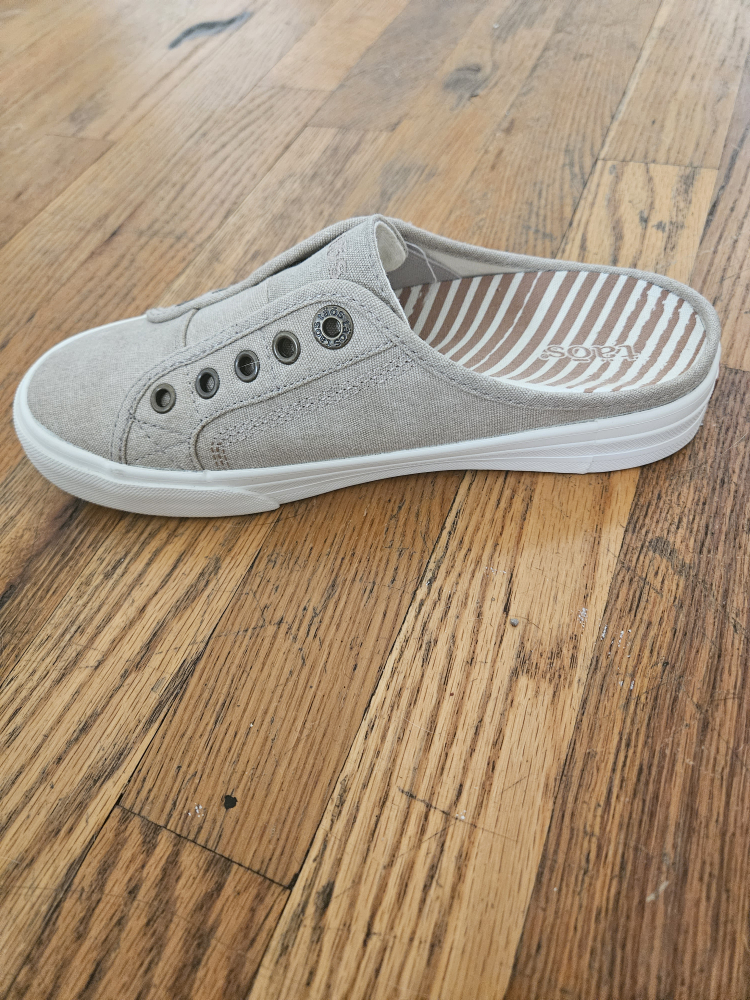 Taos slip-on shoes - photo 4