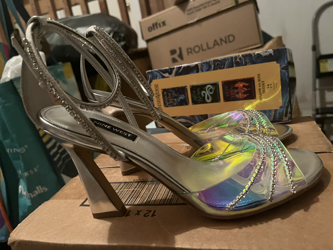 Nine West Women's Klass Heels sz 8 Silver