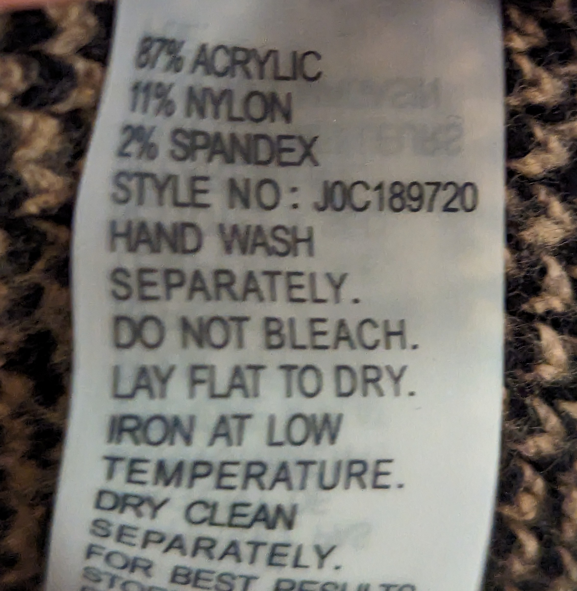 Sweater coat  with hood and deep pockets image indicator(3)