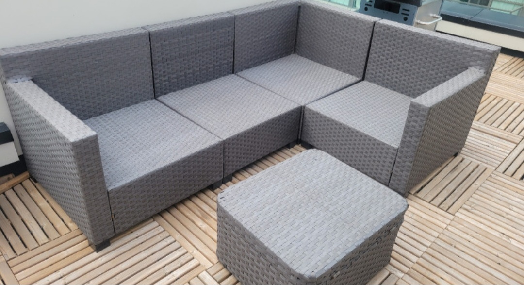 Patio Sectional w Ottoman