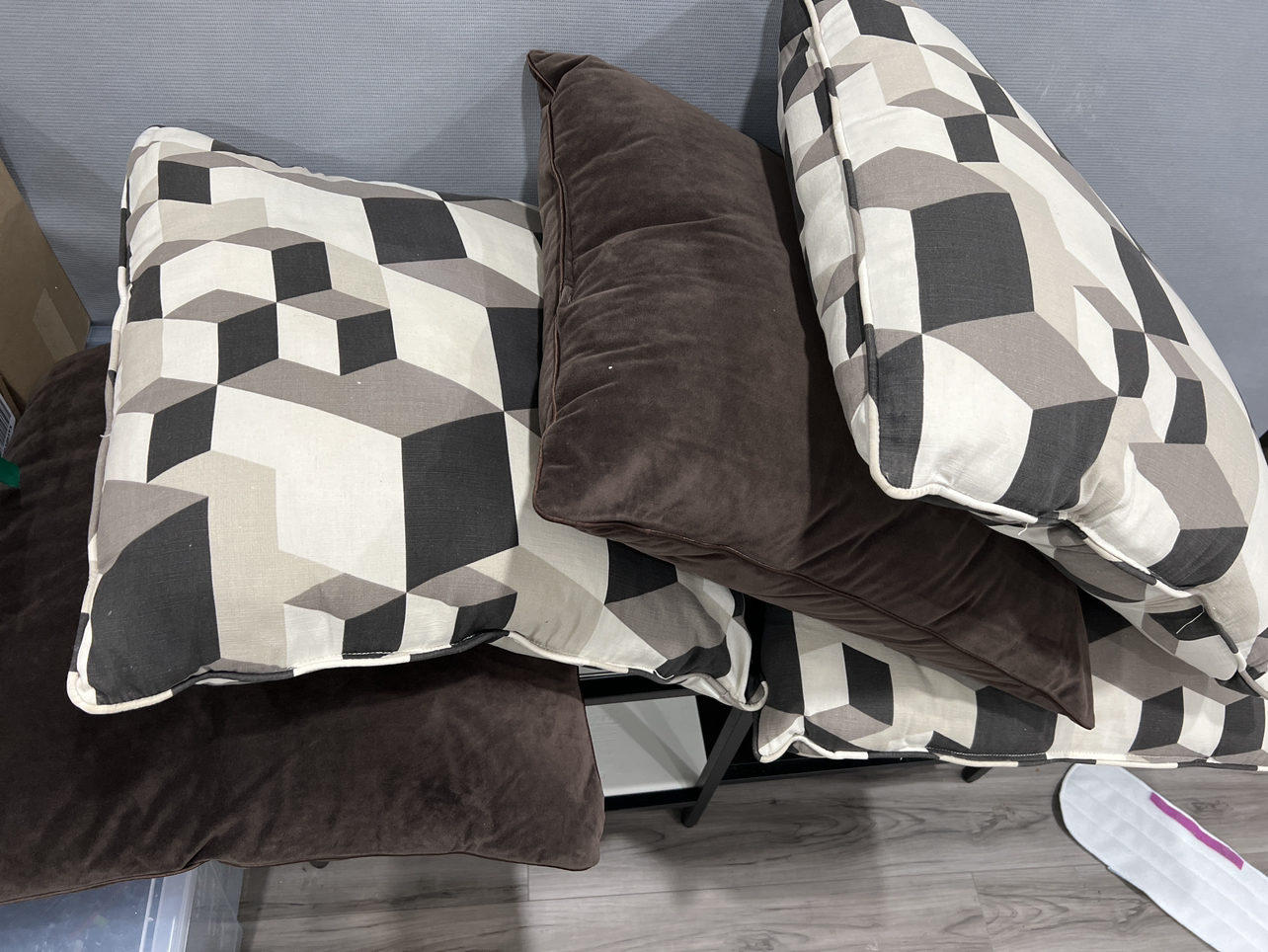 Set of 5 ( large cushions)