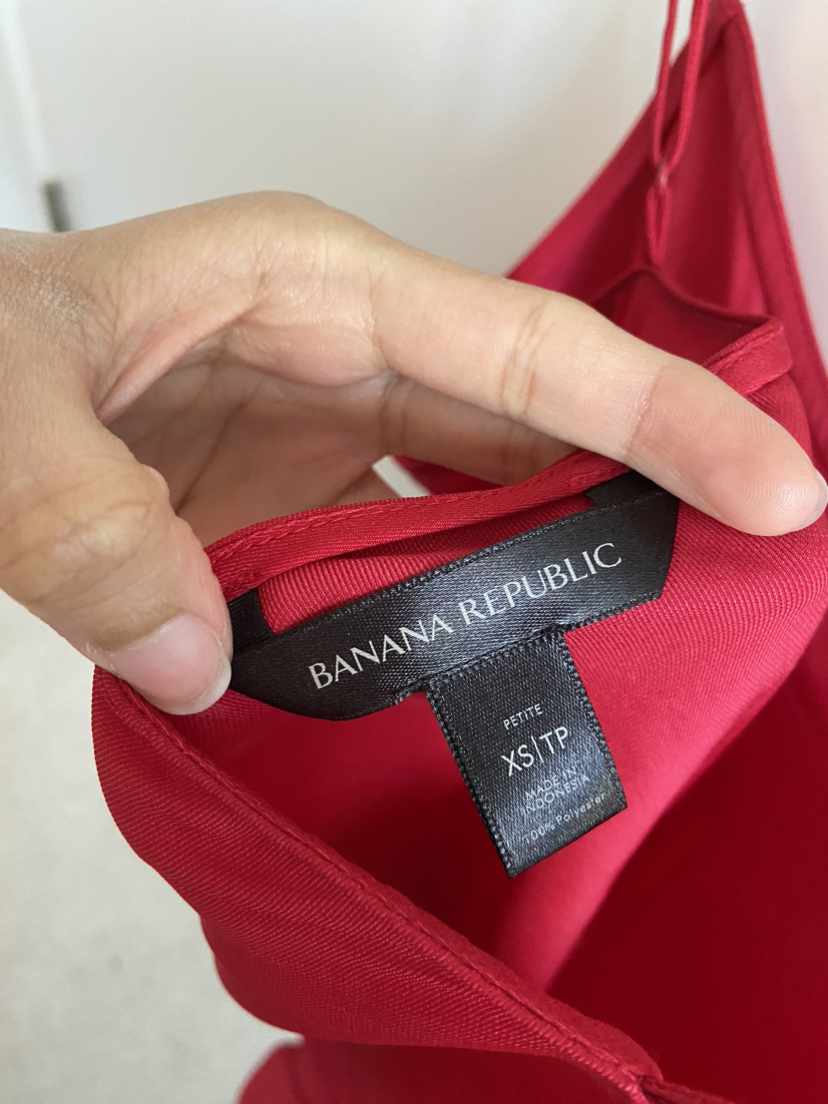 Banana Republic Spaghetti Strap Top XS image indicator(3)