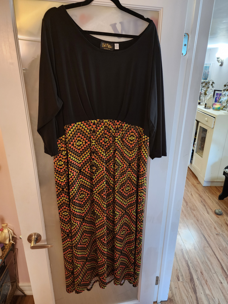 Bob Mackie Vintage Dress image indicator(2)