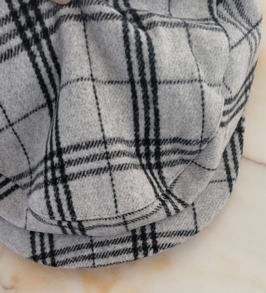 Men' Hat image indicator(2)