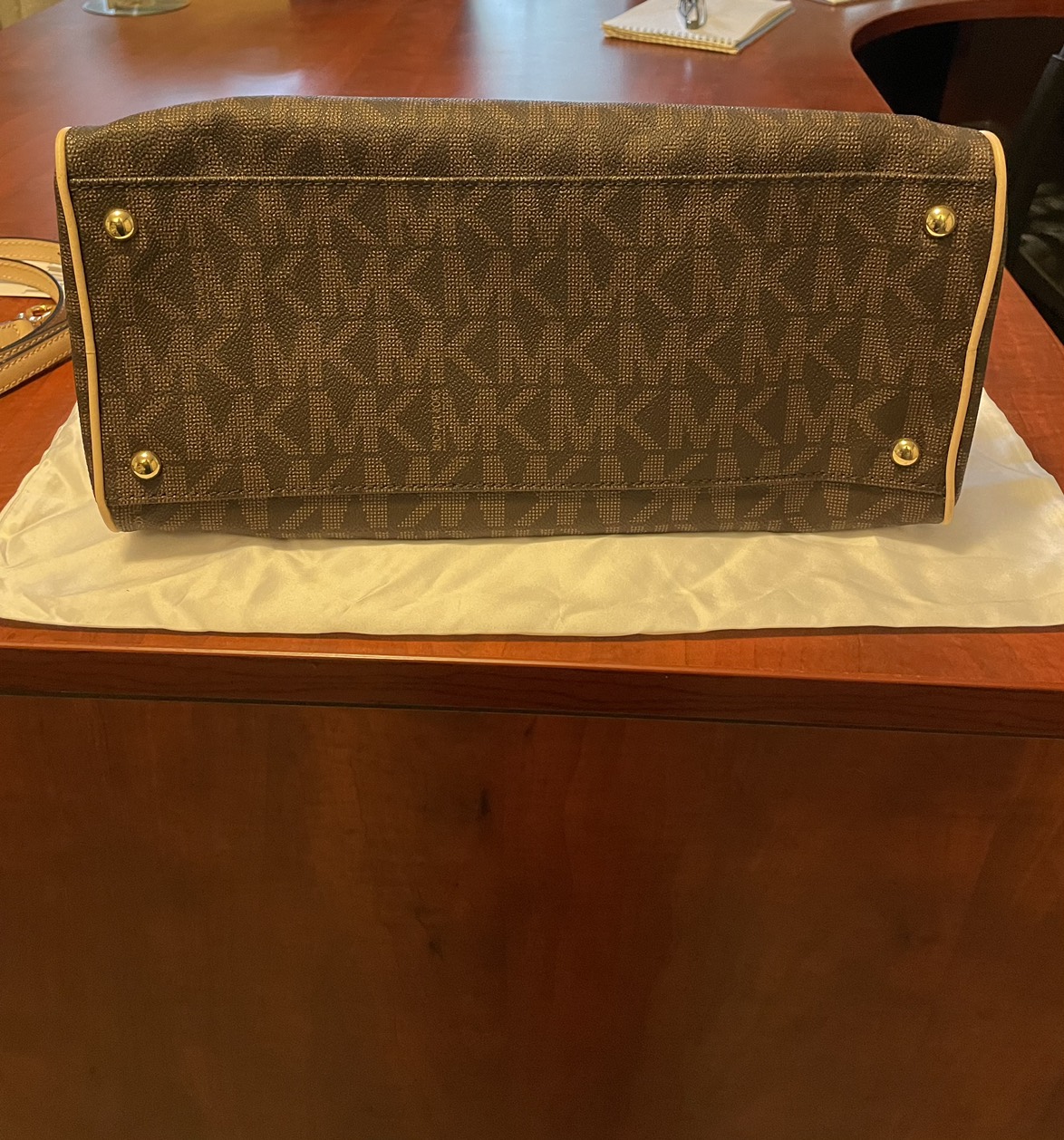Michael Kors Purse - photo 5