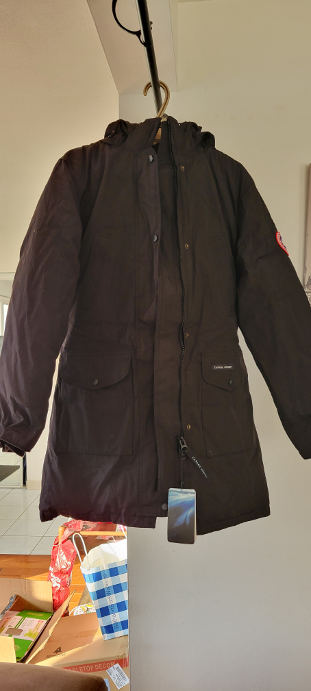 womens winter parka thumbnail