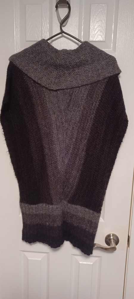 Stylish Relaxed Fit Knitted Vest image indicator(2)