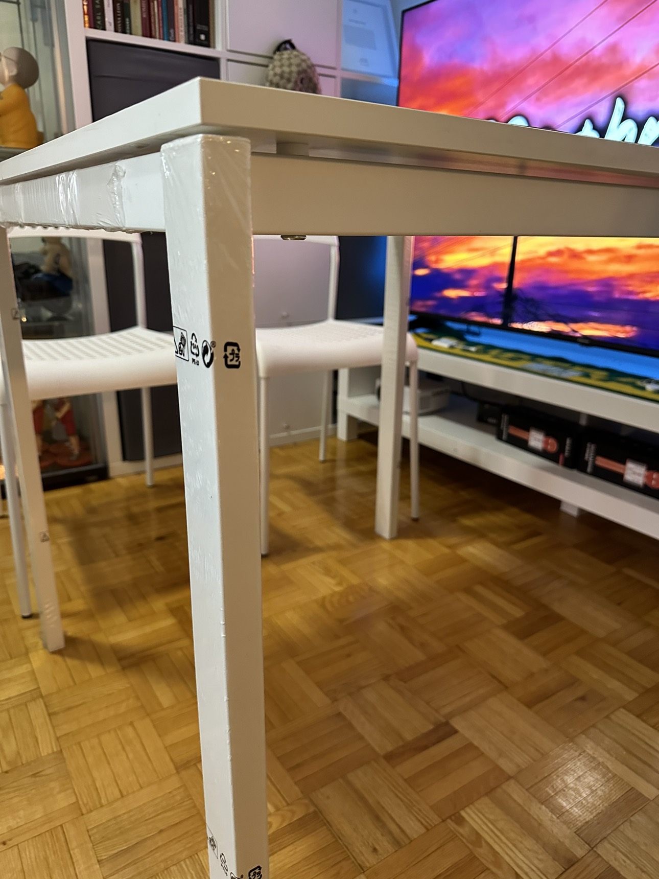 Ikea Melltorp 2 chairs and 1 table - photo 4