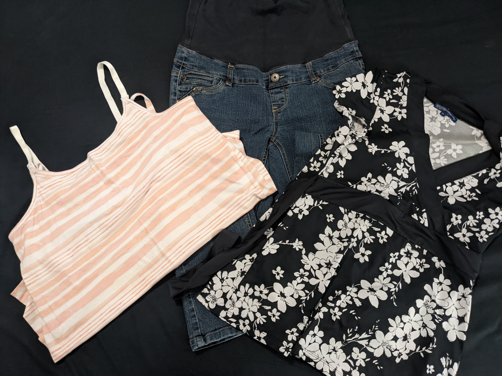 Maternity bundle - pants m; shirt s; breastfeeding tank xl
