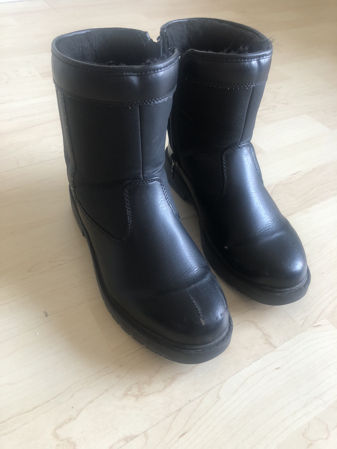 TOTES Winter Boots - Size 8M thumbnail