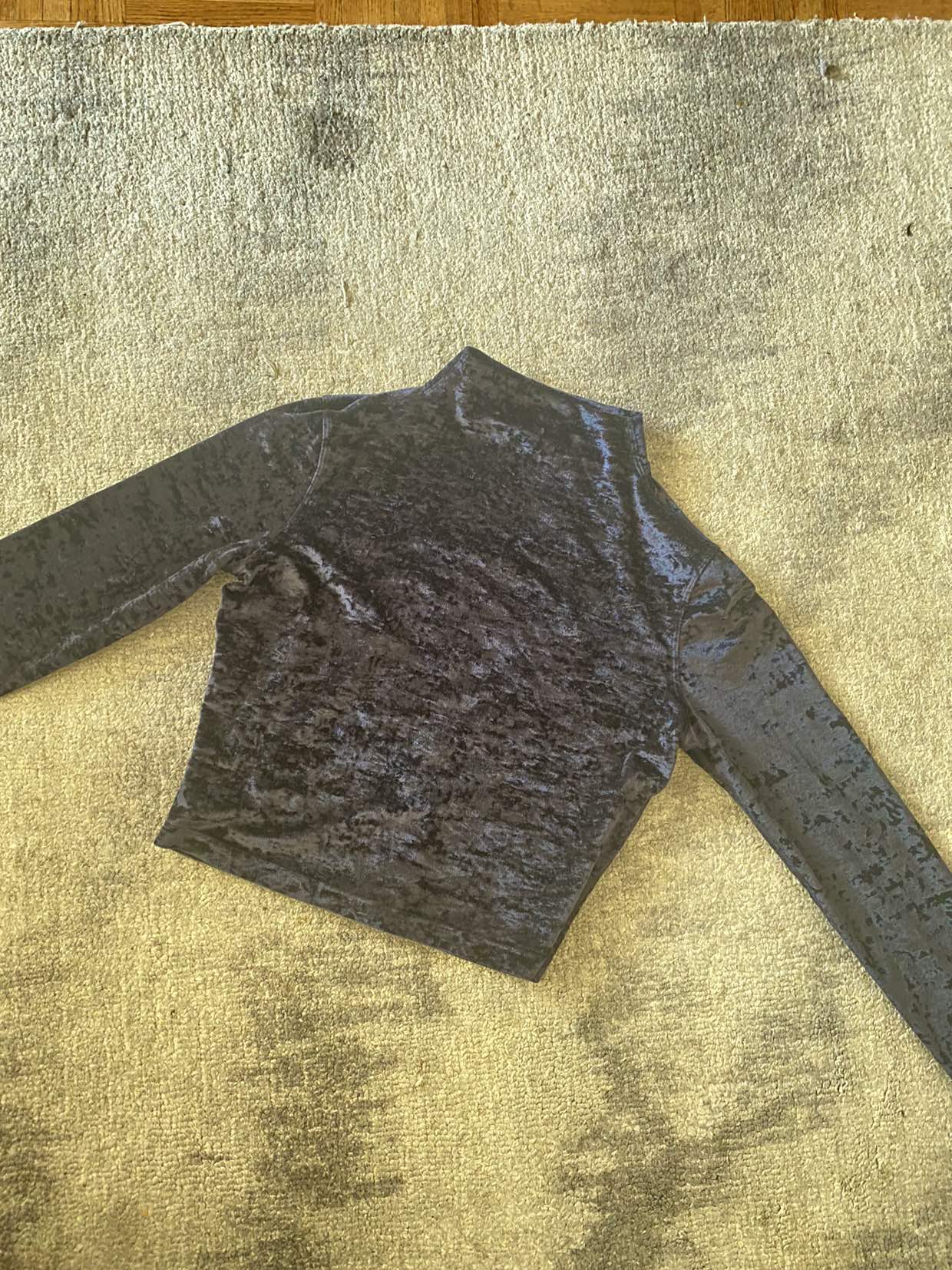 Lululemon Black Velvet suit One set - photo 5