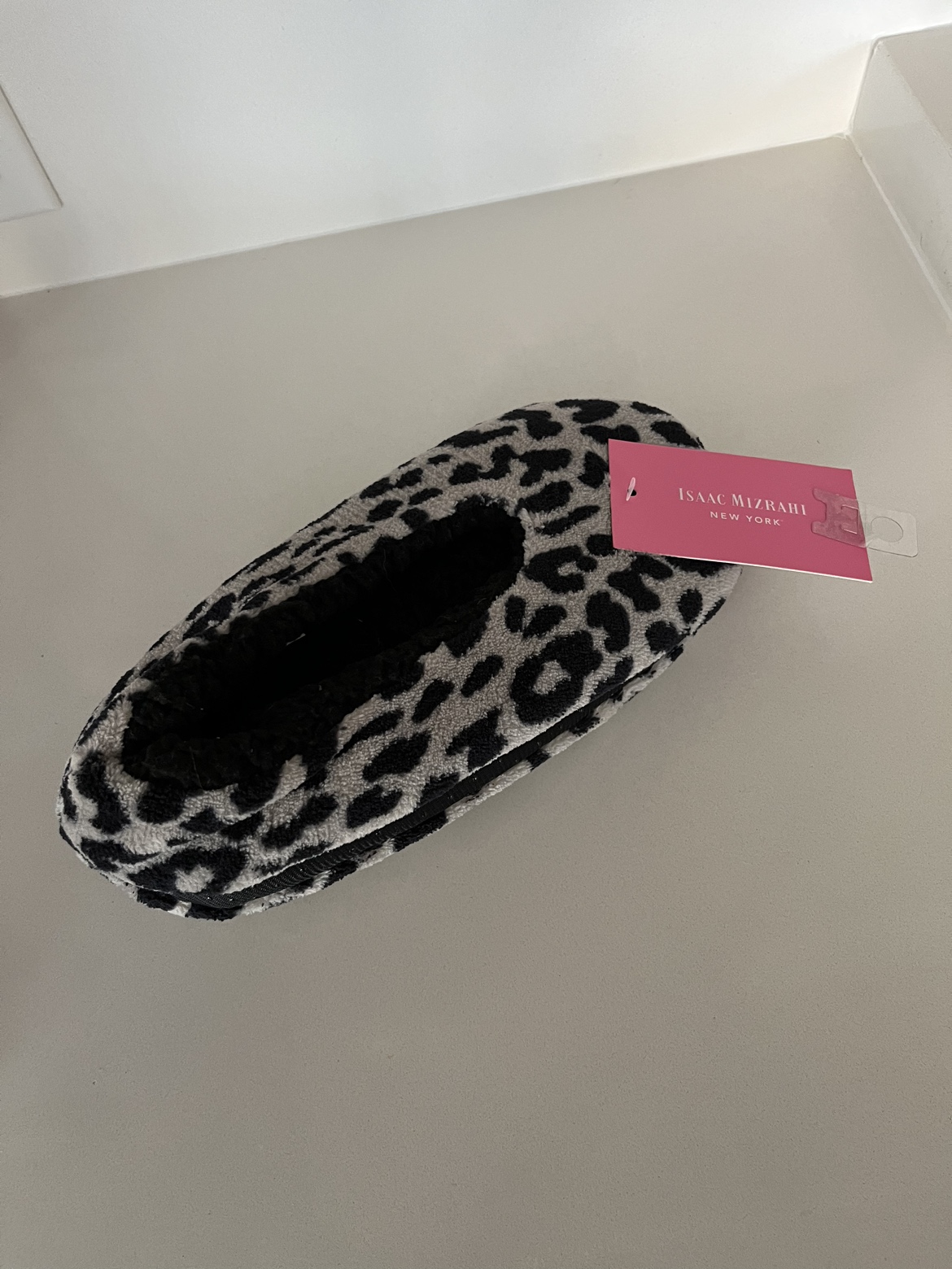 Issac Mizrahi Sherpa Lined Slippers image indicator(2)