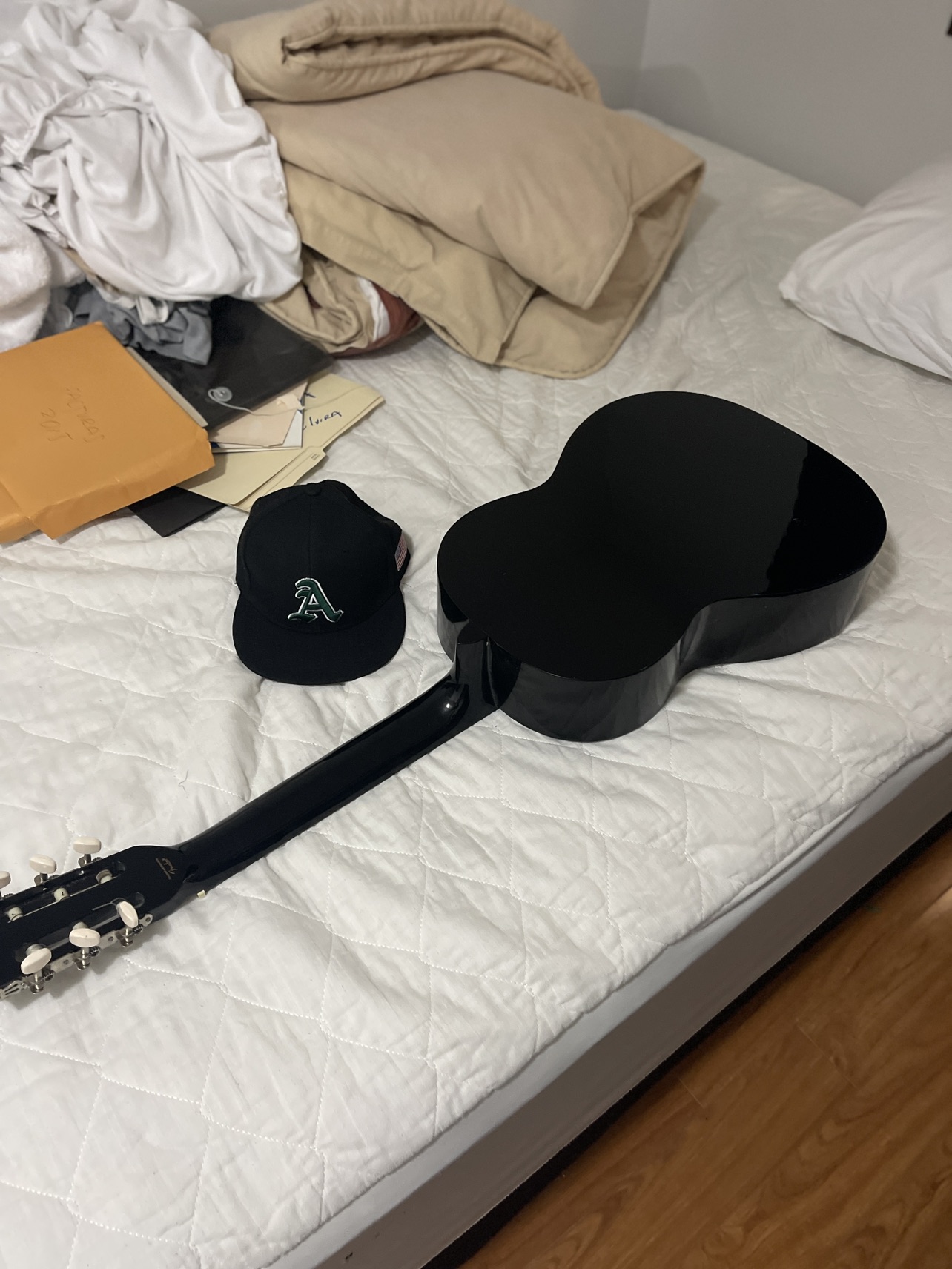 Guitar - photo 2