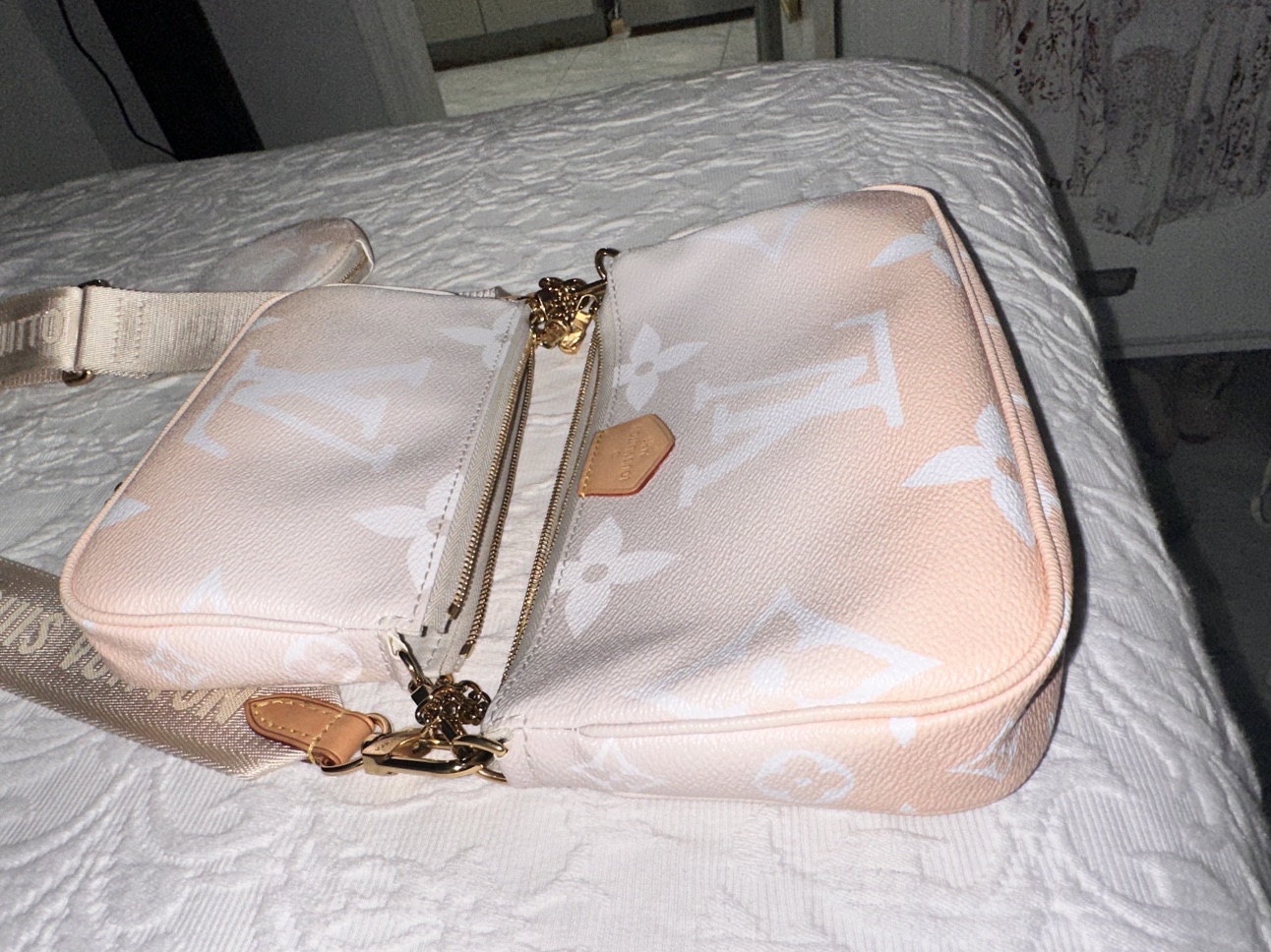 LV by Pool Edition - photo 4
