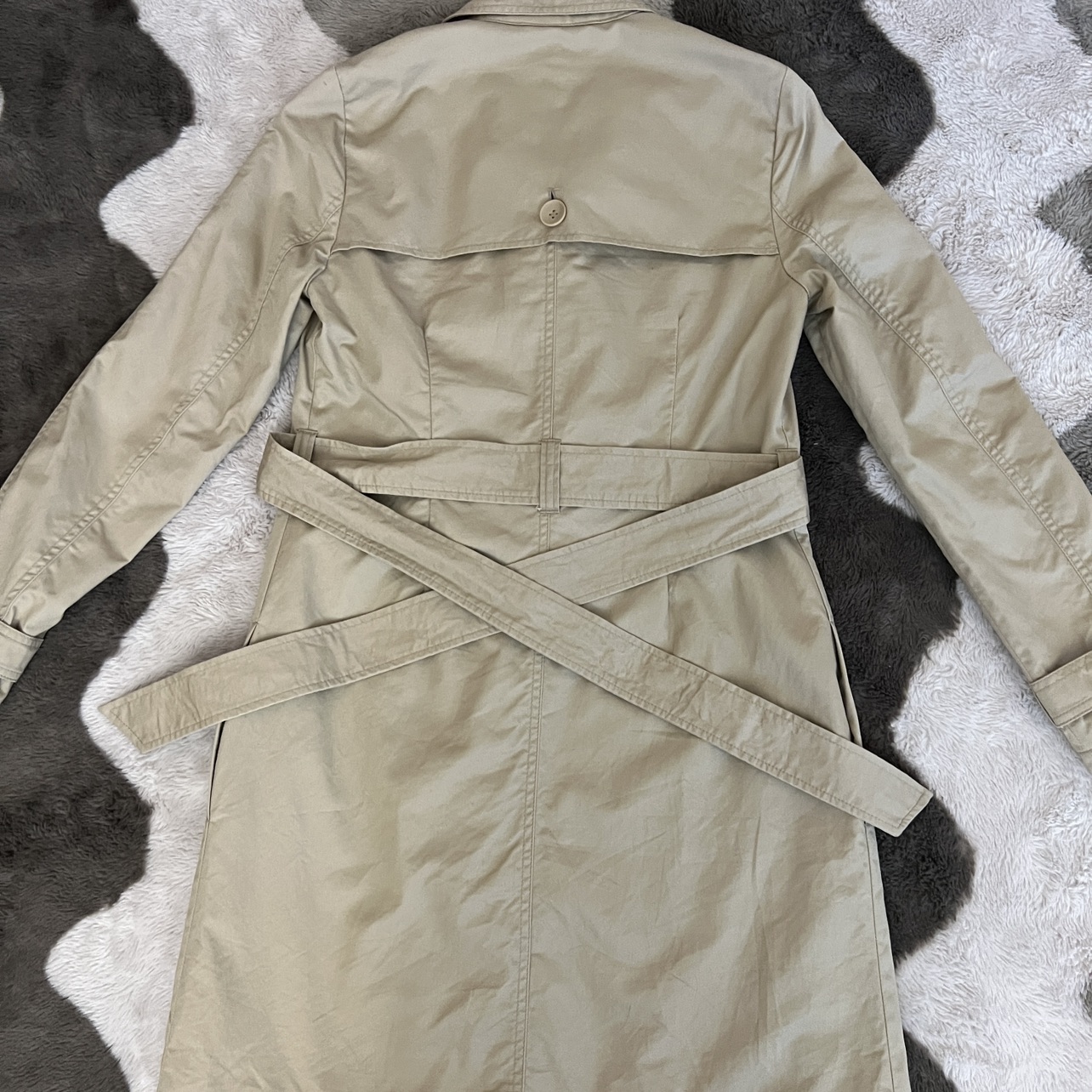 Trench Coat image indicator(6)