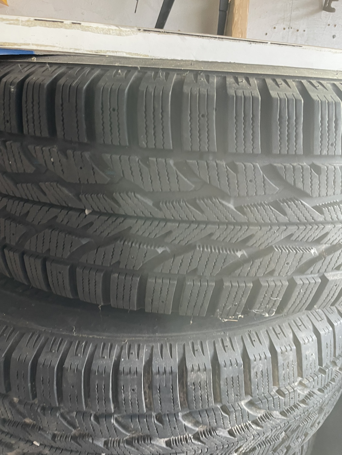 Winter tires. Firestone 235/70R16
