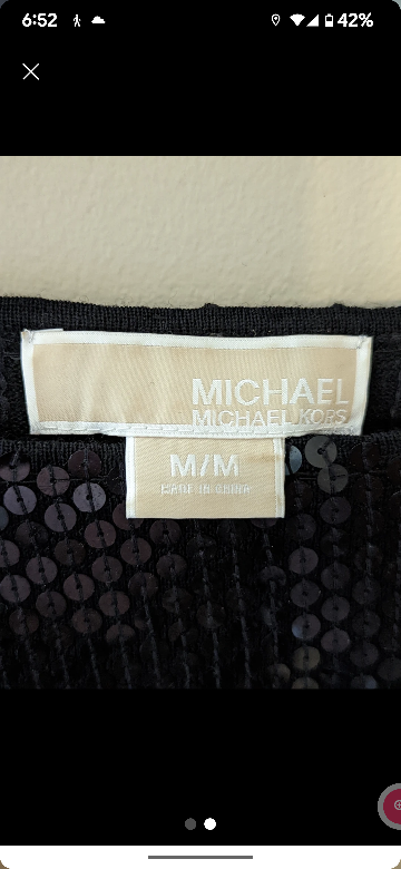*MICHAEL KORS* Stunning Sequin Top image indicator(2)