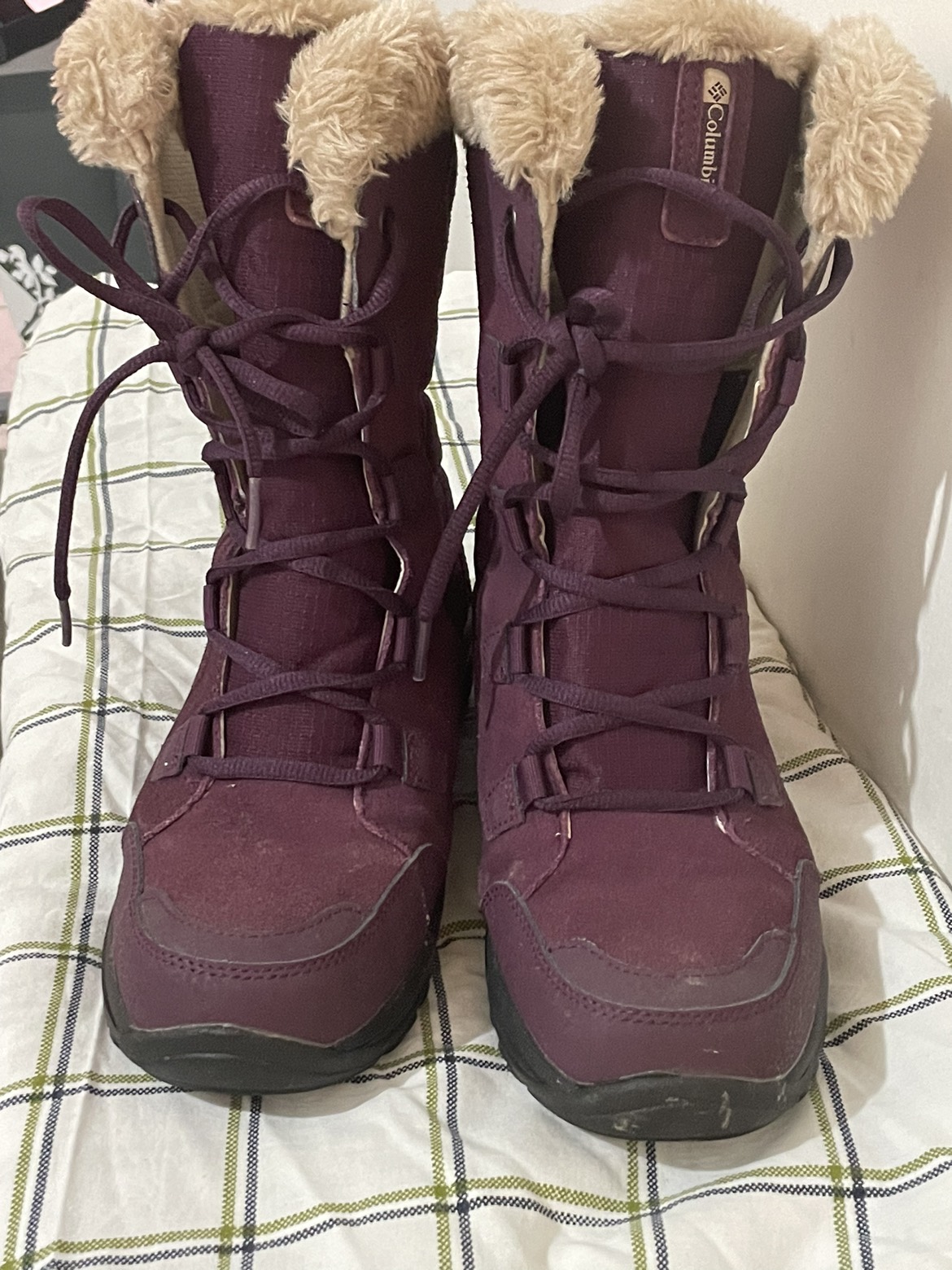 winter essentials- Columbia Winter Boots - size Womens 7 🦃 - photo 3