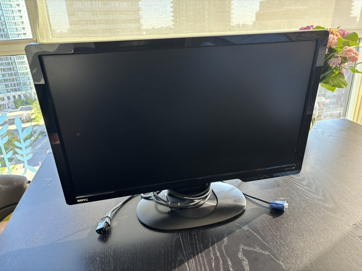 BenQ 24” monitor thumbnail