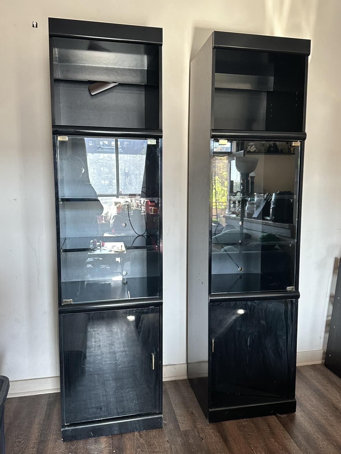Black Glass door cabinets - photo 2