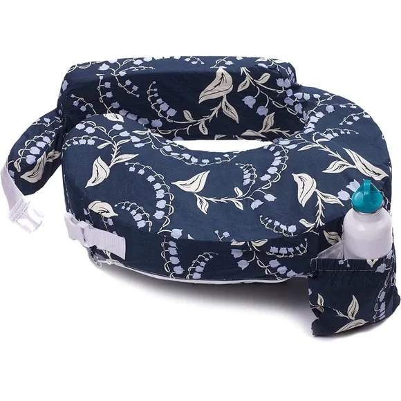 My Brest Friend Travel Nursing Pillow - photo 2