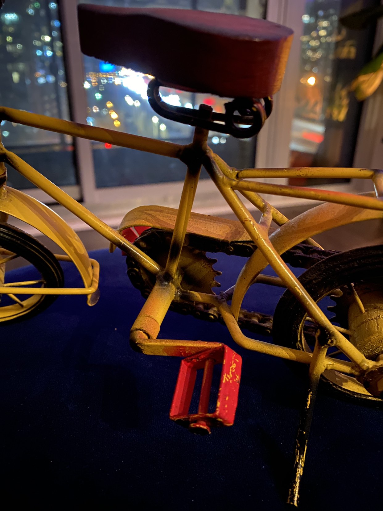 Bicycle display piece image indicator(4)