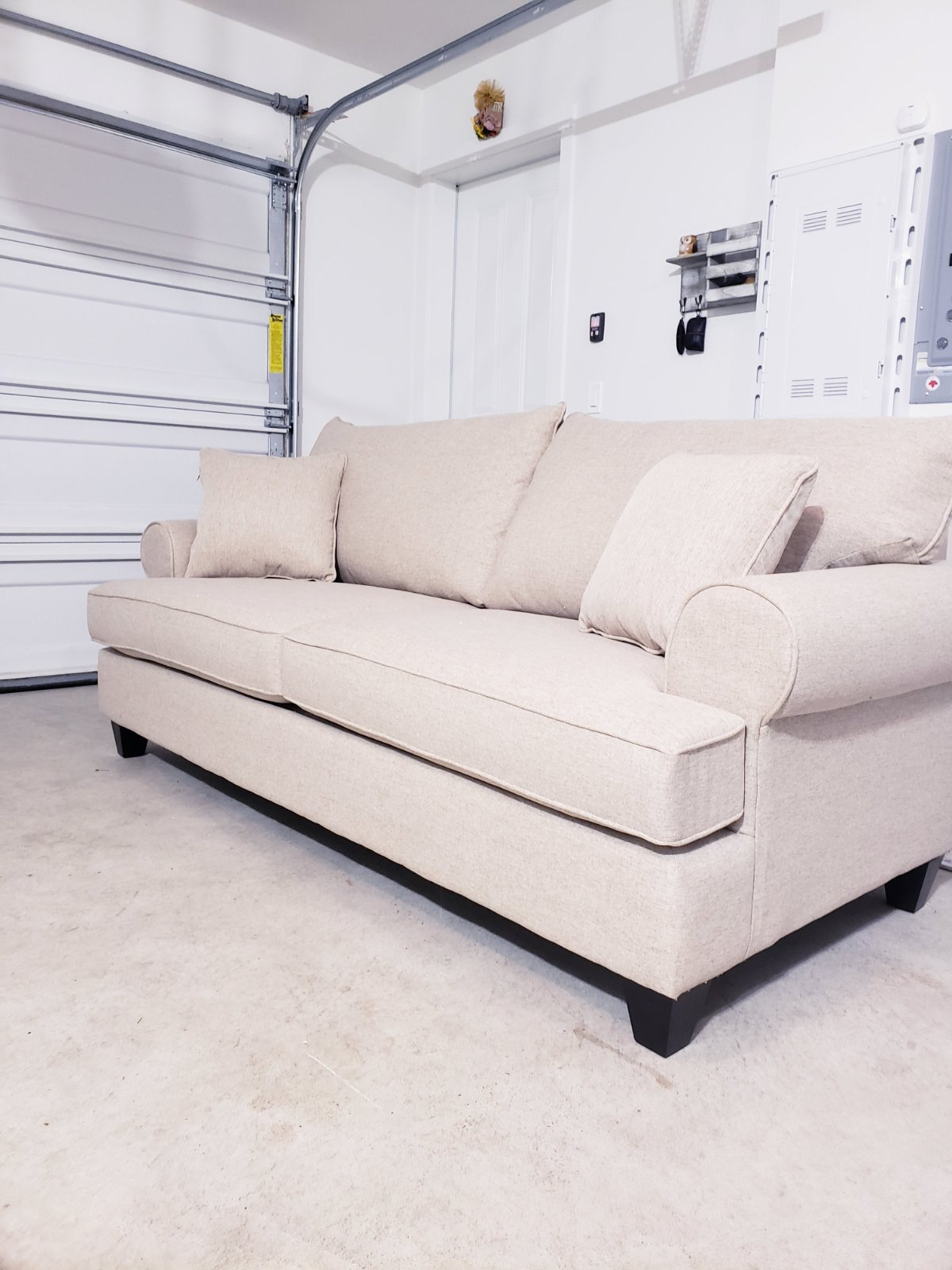 Brand new Sofa / Couch ( Delivery Available ) thumbnail