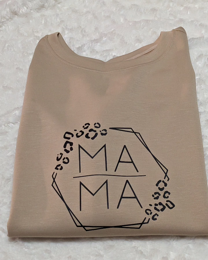 Custom Sand color 'Mama' crewneck sweatshirt $25 size XL