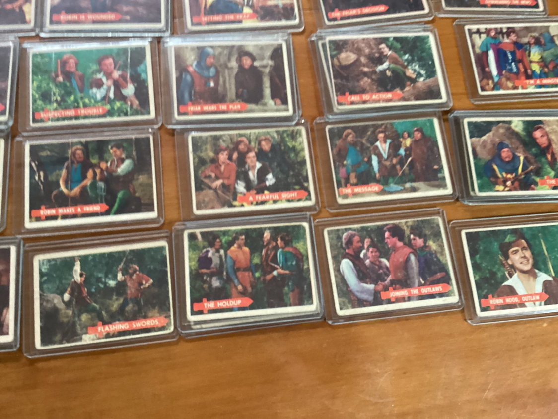 Lots o’ 1957 TOPPS ROBIN HOOD trading cards ! image indicator(4)