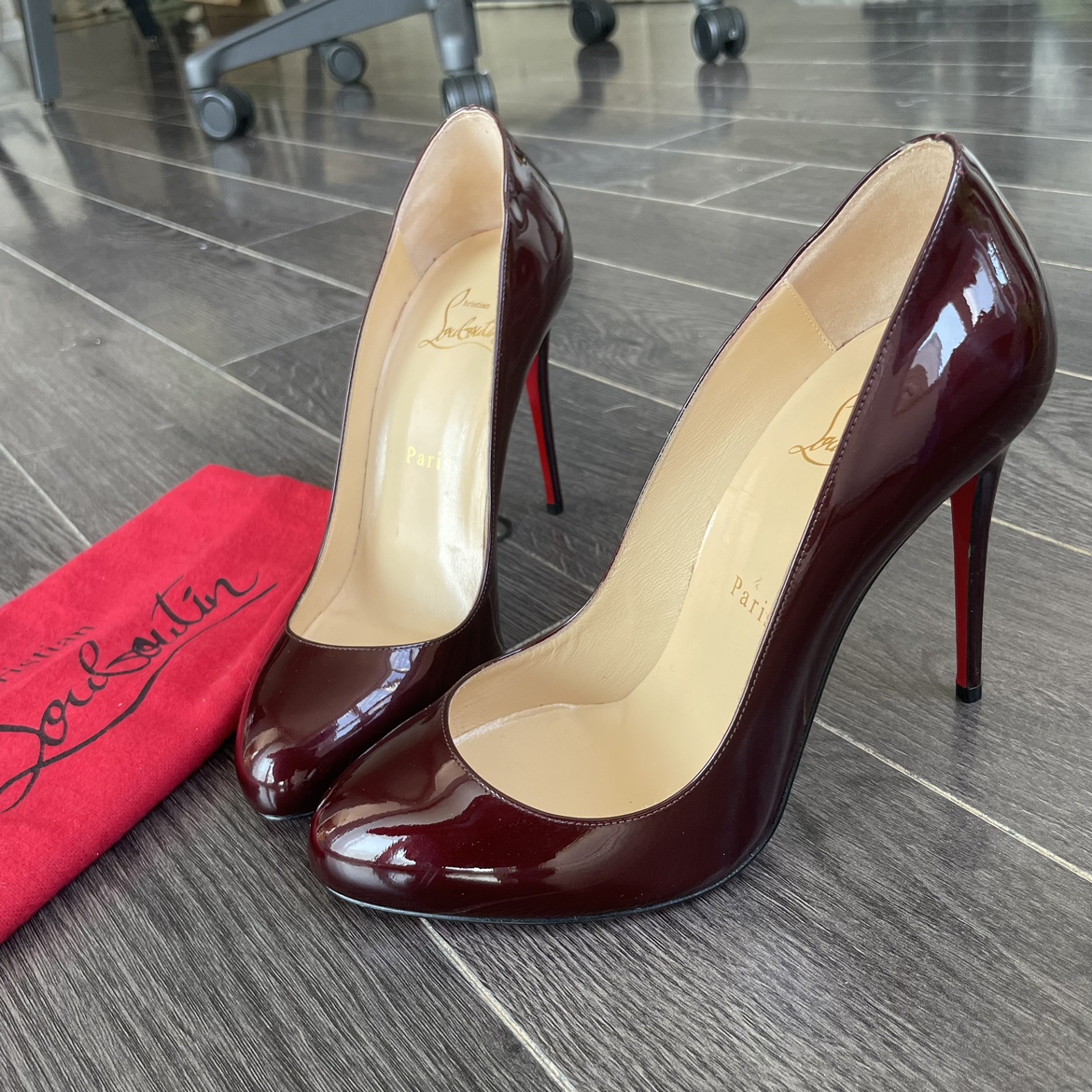 Christian Louboutin patent pump 100mm size 38 - photo 2