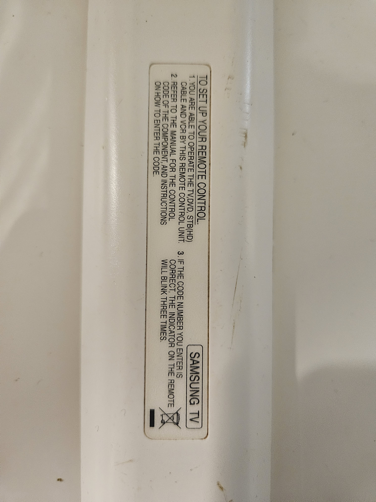 Samsung TV remote #freecycle - photo 3