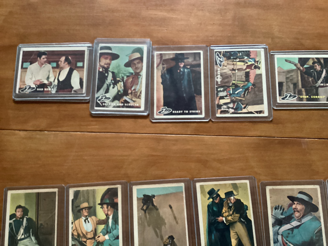 Lots o’ 1958 TOPPS & PARKHURST ZORRO trading cards image indicator(4)