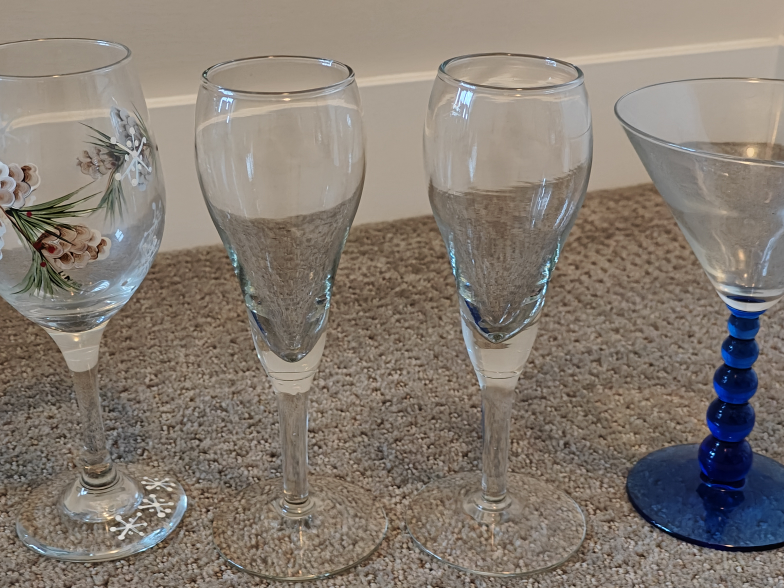 Wine Cocktail Martini Champagne Beer - Stem Bar Glasses image indicator(7)