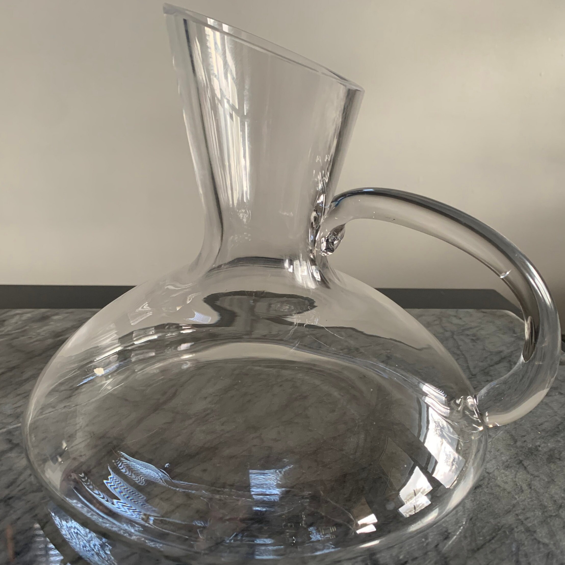 Joshua Maxwell Glass Wine Decanter image indicator(5)