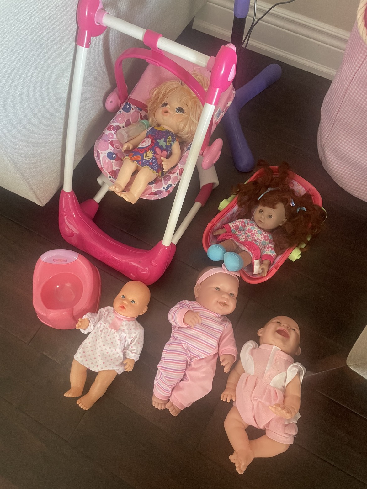 Plasma car for kids and dolls for girls - photo 3
