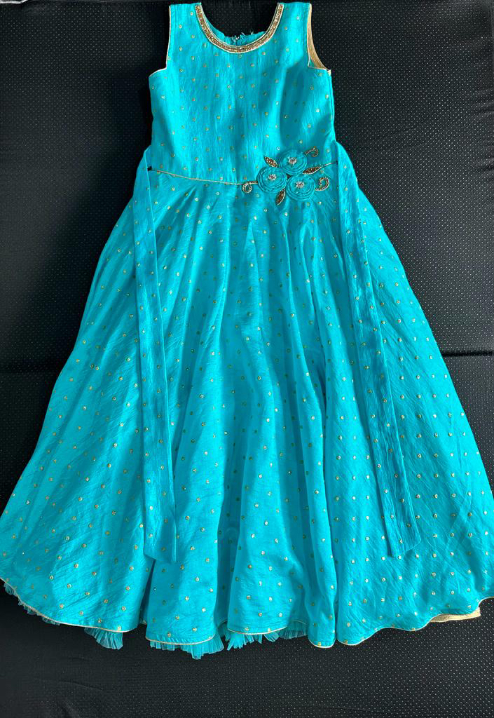 Girls party wear dress - photo 4