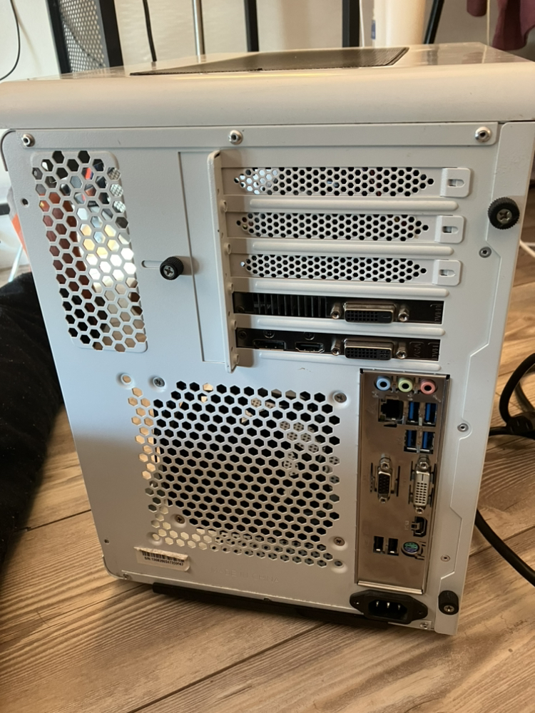 Used PC - Ryzen 5 3600 XT 16GB RAM - photo 4