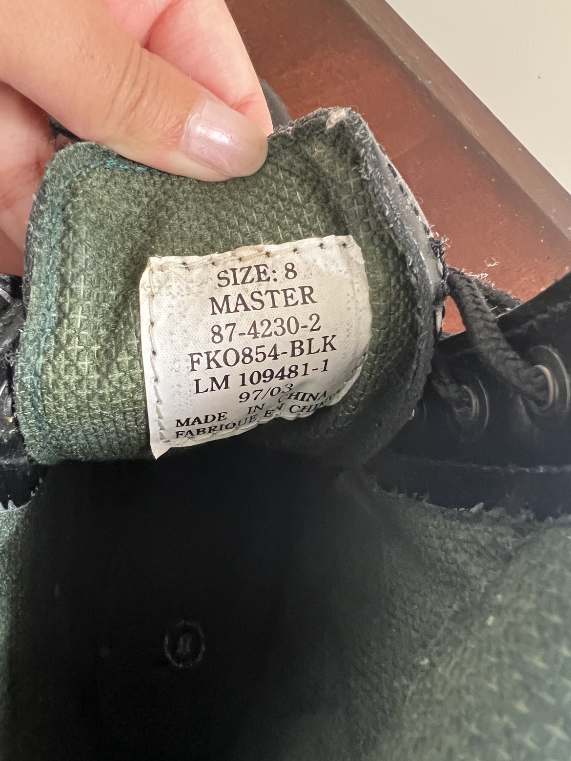 Steel Toe Boots - New Size 8 image indicator(3)