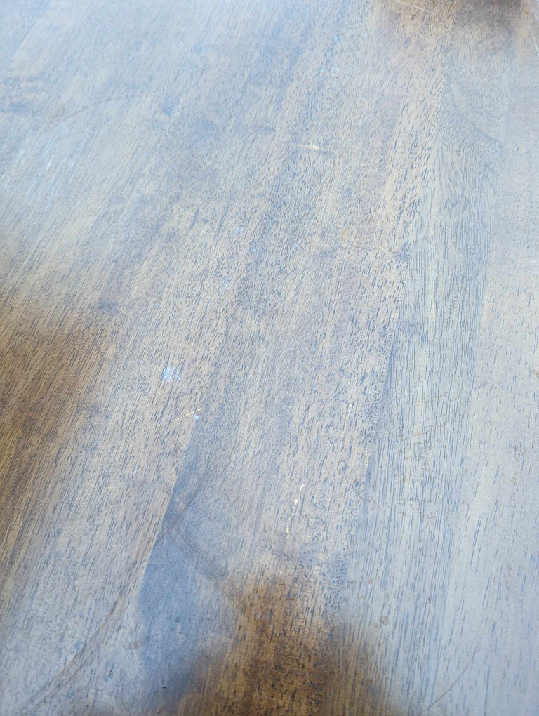 Solid wood square bar height table with 3 bar height chairs image indicator(7)